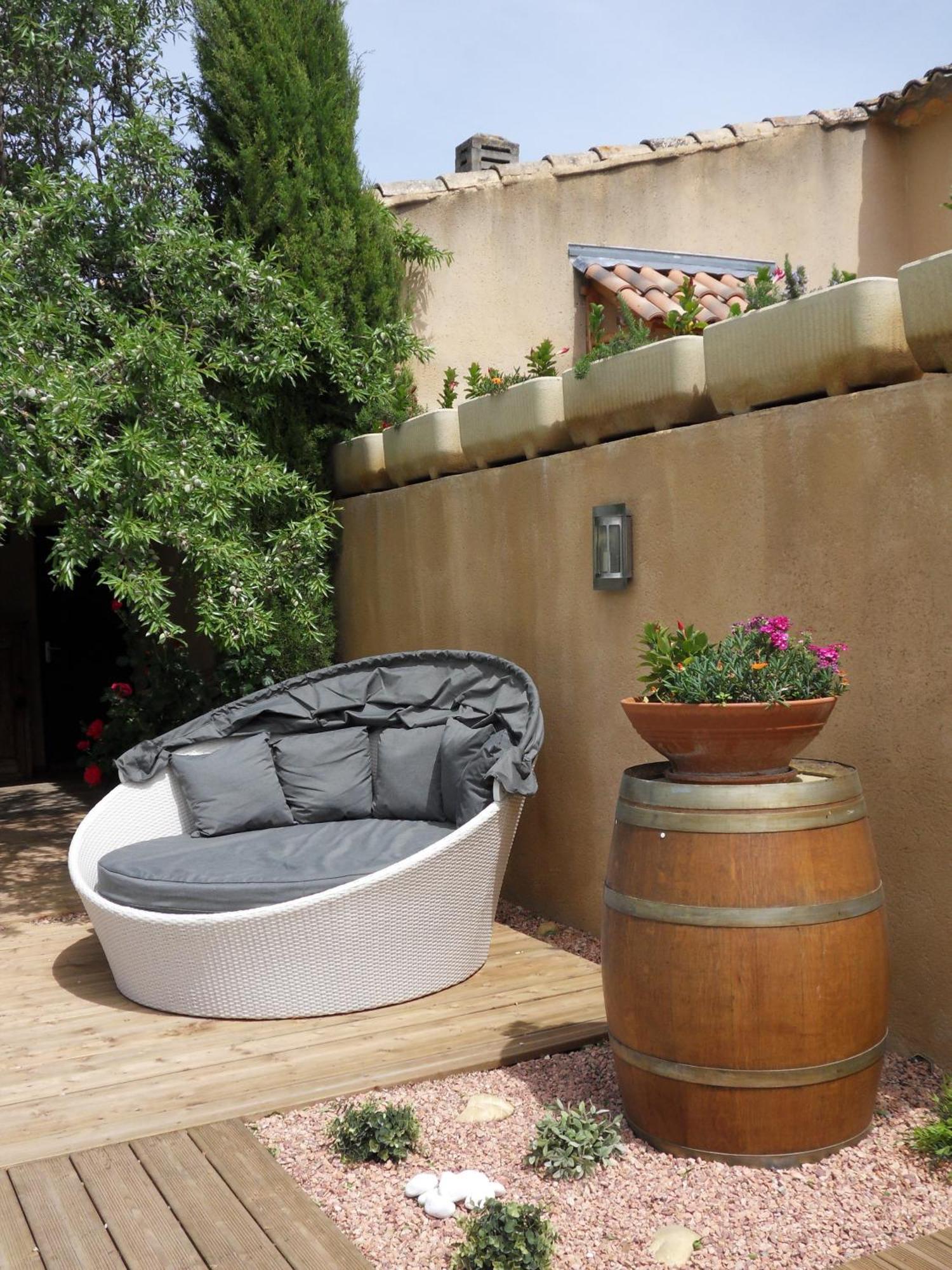 Le Jardin D'Ivana Chambres D'Hotes B&B Avec Piscine Chauffee Oppède Exterior foto