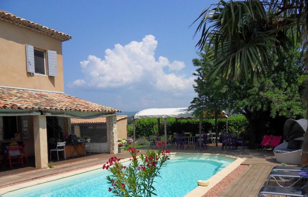 Le Jardin D'Ivana Chambres D'Hotes B&B Avec Piscine Chauffee Oppède Exterior foto